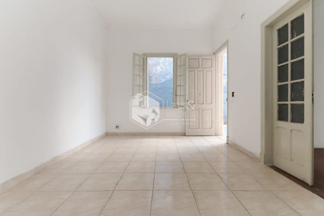 Imagem Casa com 5 Quartos à Venda, 250 m² em Cambuci - São Paulo Imagem Casa com 5 Quartos à Venda, 250 m² em Cambuci - São Paulo