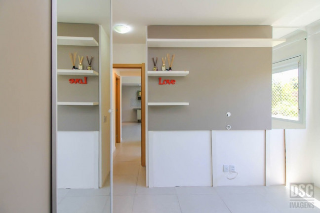 Imagem Apartamento com 2 Quartos à Venda, 59 m² em Teresópolis - Porto Alegre