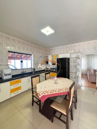 Imagem Casa com 3 Quartos à Venda, 250 m² em Parque Do Estado Ii - Mogi Mirim Imagem Casa com 3 Quartos à Venda, 250 m² em Parque Do Estado Ii - Mogi Mirim