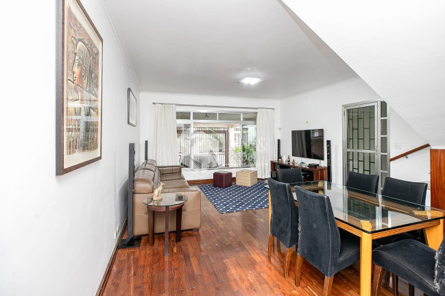 Casa com 3 Quartos à Venda, 173 m² em Mirandópolis - São Paulo