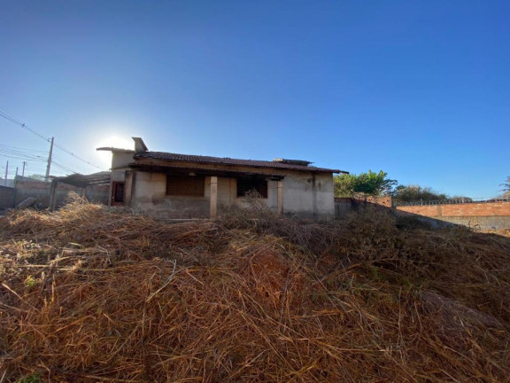 Imagem Casa com 3 Quartos à Venda, 822 m² em Parque Trindade - Aparecida De Goiânia