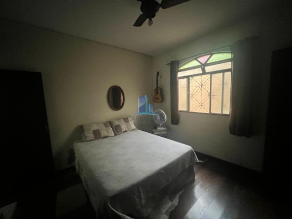 Imagem Casa com 7 Quartos à Venda, 360 m² em Amazonas - Contagem