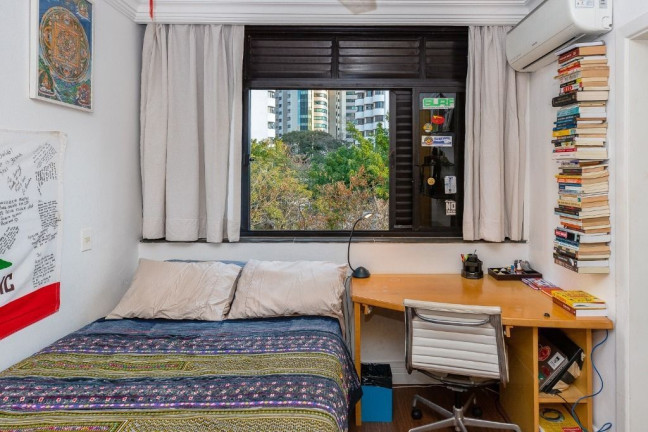 Imagem Apartamento com 4 Quartos à Venda, 236 m² em Real Parque - São Paulo