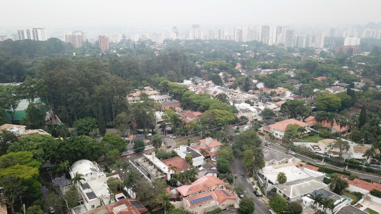 Imagem Casa com 5 Quartos à Venda, 460 m² em Santo Amaro - São Paulo Imagem Casa com 5 Quartos à Venda, 460 m² em Santo Amaro - São Paulo