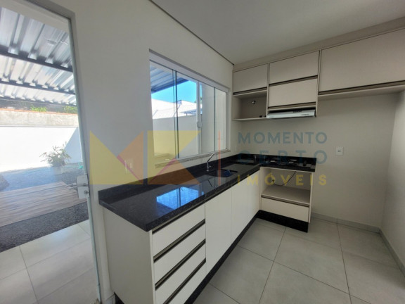 Imagem Casa com 2 Quartos para Alugar, 160 m² em Velha Central - Blumenau Imagem Casa com 2 Quartos para Alugar, 160 m² em Velha Central - Blumenau