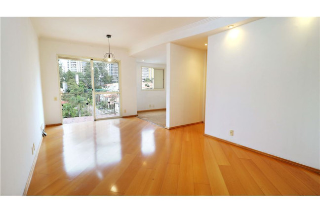 Imóvel com 2 Quartos à Venda,  em Morumbi - São Paulo