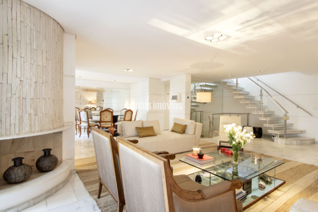 Imagem Apartamento com 3 Quartos à Venda, 373 m² em Real Parque - São Paulo