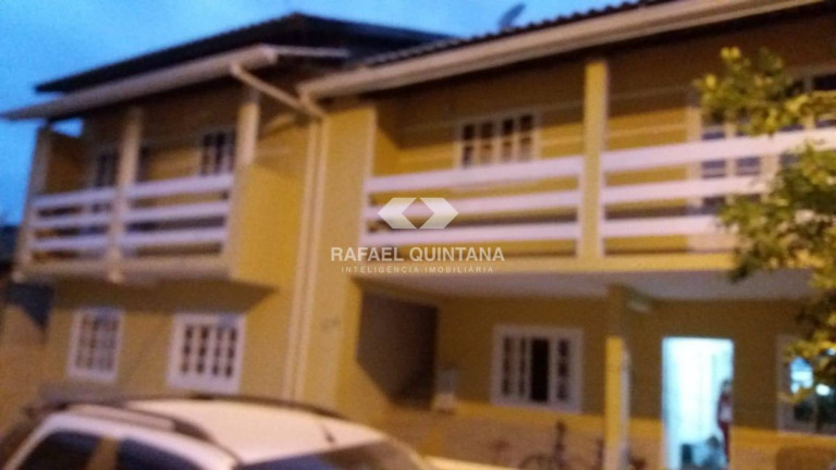 Imagem Casa com 8 Quartos à Venda, 200 m² em Ingleses Do Rio Vermelho - Florianópolis