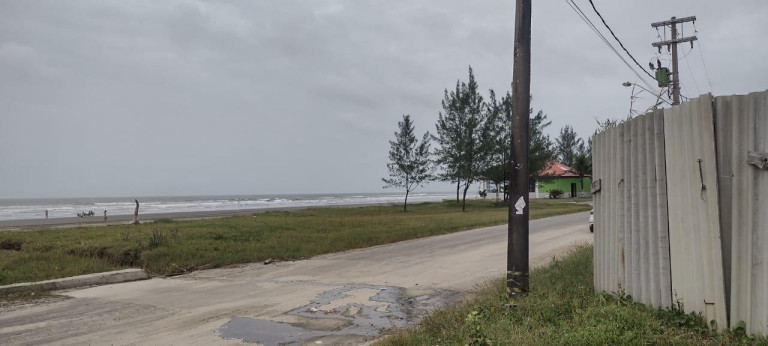 Imagem Terreno à Venda, 924 m² em Balneário Califórnia - Itanhaém Imagem Terreno à Venda, 924 m² em Balneário Califórnia - Itanhaém