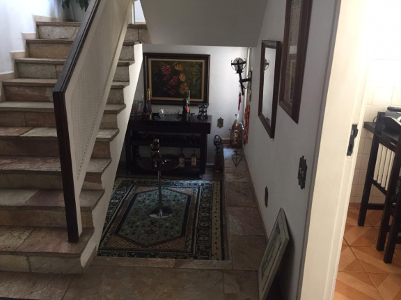 Imagem Casa com 4 Quartos para Alugar, 700 m² em Jardim Guedala - São Paulo