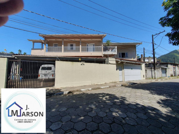 Sobrado com 5 Quartos à Venda, 270 m² em Martim De Sá - Caraguatatuba
