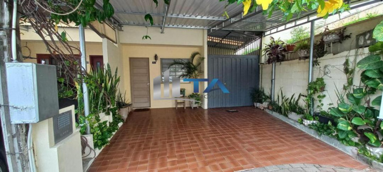 Casa com 3 Quartos à Venda, 180 m² em Vila Maria Eugênia - Campinas