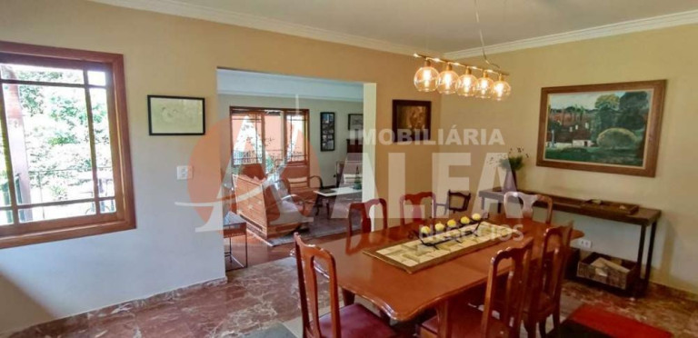 Imagem Casa com 3 Quartos à Venda, 1.500 m² em Algarve - Cotia