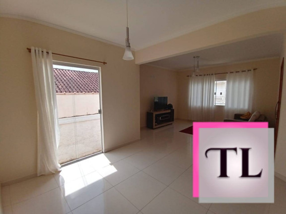 Imagem Casa com 3 Quartos à Venda,  em Recanto Dos Lagos - Poços De Caldas