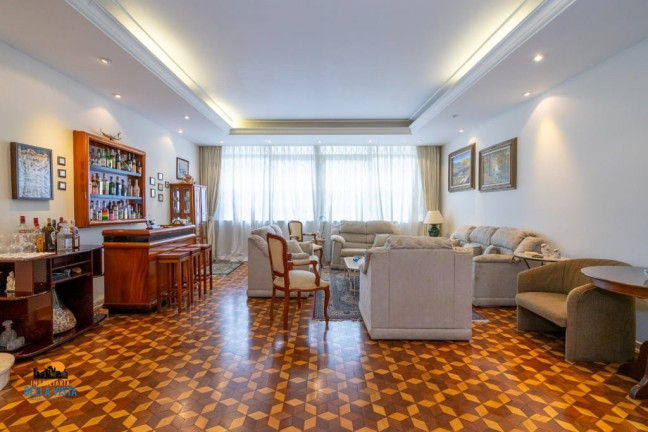 Imagem Casa com 4 Quartos à Venda, em Moema - São Paulo Imagem Casa com 4 Quartos à Venda, em Moema - São Paulo