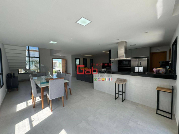 Imagem Casa com 4 Quartos à Venda, 381 m² em Guriri - Cabo Frio