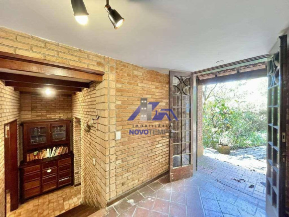 Imagem Casa com 3 Quartos à Venda, 450 m² em Vila Diva - Carapicuíba
