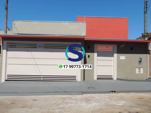 Casa com 3 Quartos à Venda, 200 m² em Centro - Indiaporã