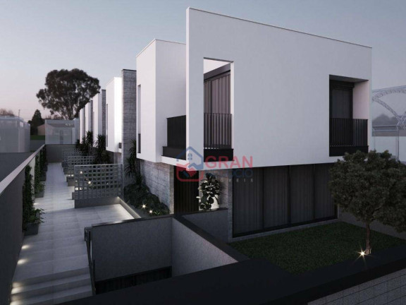 Imagem Sobrado com 3 Quartos à Venda, 142 m² em São Braz - Curitiba Imagem Sobrado com 3 Quartos à Venda, 142 m² em São Braz - Curitiba