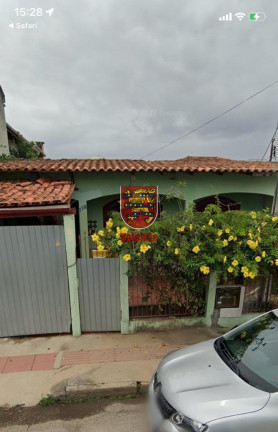 Imagem Casa com 3 Quartos à Venda, em Balneário - Florianópolis Imagem Casa com 3 Quartos à Venda, em Balneário - Florianópolis
