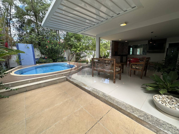Imagem Casa com 4 Quartos à Venda, 360 m² em Ibituruna - Montes Claros Imagem Casa com 4 Quartos à Venda, 360 m² em Ibituruna - Montes Claros