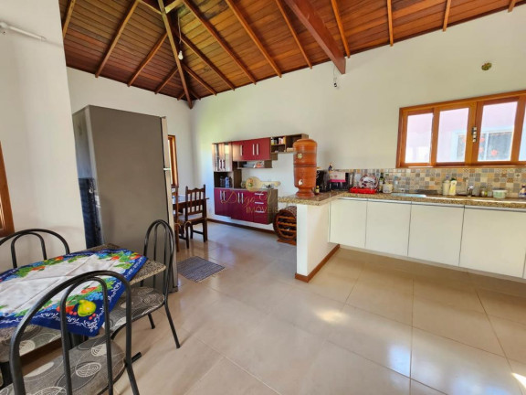 Imagem Casa com 3 Quartos à Venda, 300 m² em Vargem Grande - Teresópolis