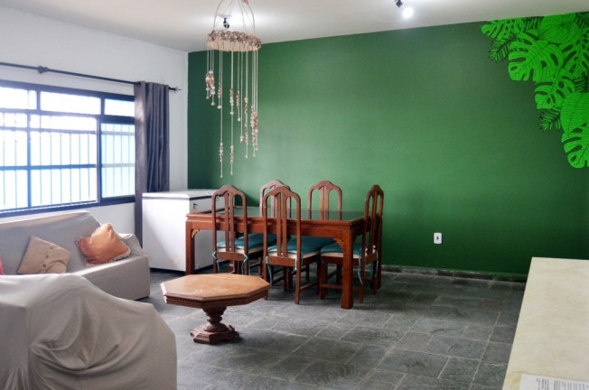 Casa com 3 Quartos à Venda,  em Mongaguá - Mongaguá