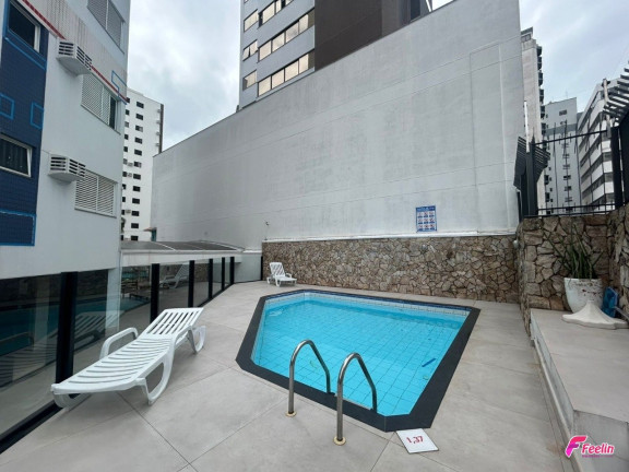 Foto do imóvel Apartamento com 4 Quartos à Venda, 143 m² em Centro - Florianópolis