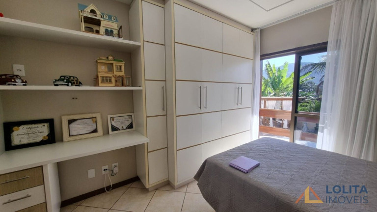 Imagem Casa com 3 Quartos à Venda, 134 m² em Pedra Branca - Palhoça Imagem Casa com 3 Quartos à Venda, 134 m² em Pedra Branca - Palhoça