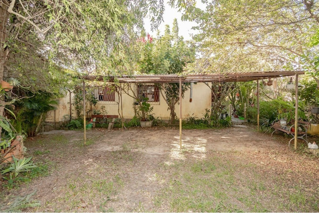 Imagem Casa com 4 Quartos à Venda, 130 m² em Espírito Santo - Porto Alegre
