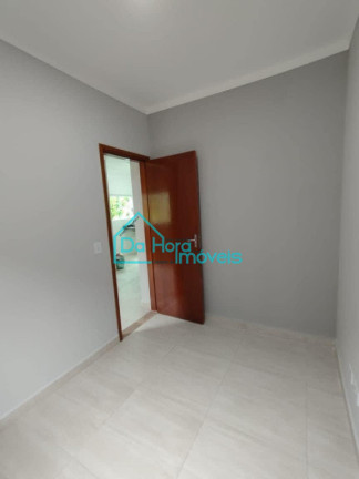 Imagem Casa com 2 Quartos à Venda, 49 m² em Melvi - Praia Grande