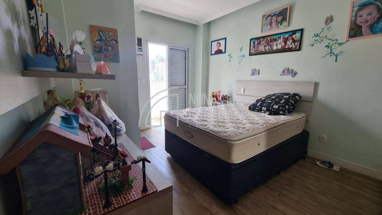 Imagem Apartamento com 3 Quartos à Venda, 240 m² em Campo Grande - Santos
