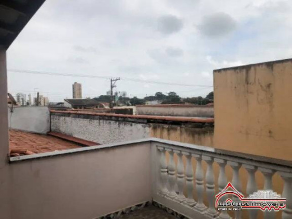 Imagem Casa com 3 Quartos para Alugar,  em Centro - Jacareí