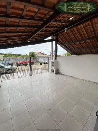 Imagem Casa com 2 Quartos à Venda, 90 m² em Balneário Maracanã - Praia Grande