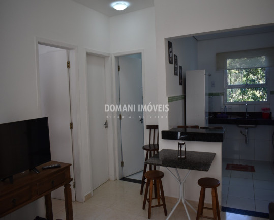 Imagem Imóvel com 2 Quartos à Venda, 55 m² em Região Da Abernéssia - Campos Do Jordão
