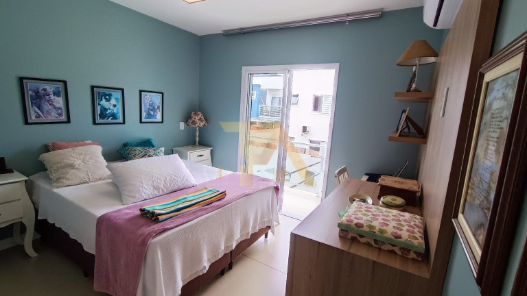 Imagem Imóvel com 3 Quartos à Venda, 156 m² em Areias De Palhocinha - Garopaba Imagem Imóvel com 3 Quartos à Venda, 156 m² em Areias De Palhocinha - Garopaba