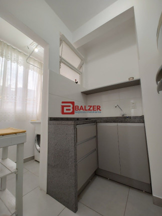 Imagem Apartamento com 1 Quarto à Venda, 50 m² em Centro - Florianópolis Imagem Apartamento com 1 Quarto à Venda, 50 m² em Centro - Florianópolis