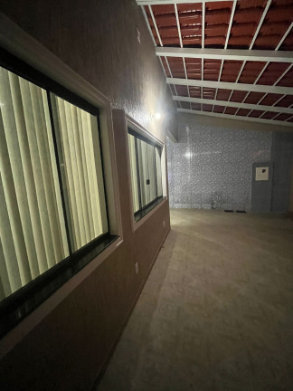 Imagem Casa com 3 Quartos à Venda, 260 m² em Samambaia Norte (samambaia) - Brasília Imagem Casa com 3 Quartos à Venda, 260 m² em Samambaia Norte (samambaia) - Brasília