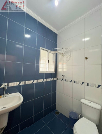 Imagem Casa com 2 Quartos à Venda, 64 m² em Maracanã - Praia Grande