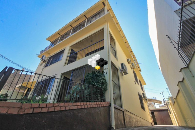 Casa com 7 Quartos à Venda, 330 m² em Nonoai - Porto Alegre