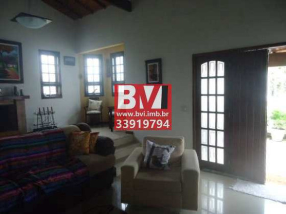 Casa com 4 Quartos à Venda, 140 m² em Centro - Miguel Pereira