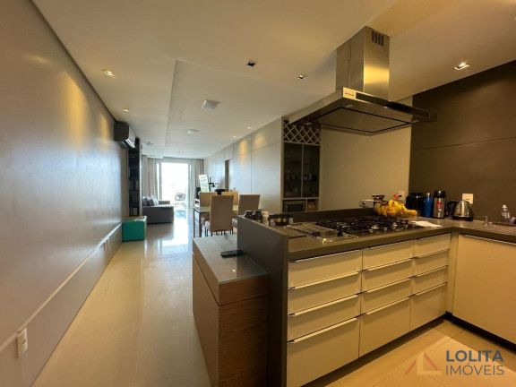 Apartamento com 3 Quartos à Venda, 117 m² em Centro - Florianópolis