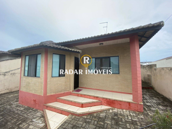 Casa com 3 Quartos à Venda, 300 m² em Sao Pedro Da Aldeia - São Pedro Da Aldeia