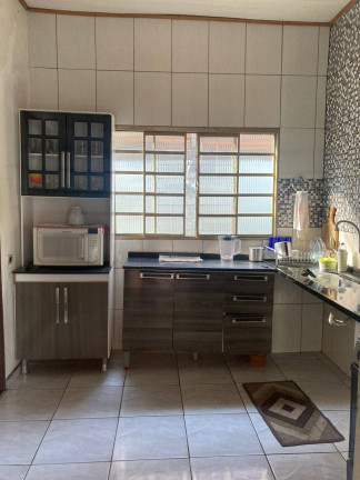 Imagem Casa com 2 Quartos à Venda, 360 m² em Vila Sandano - Ourinhos Imagem Casa com 2 Quartos à Venda, 360 m² em Vila Sandano - Ourinhos