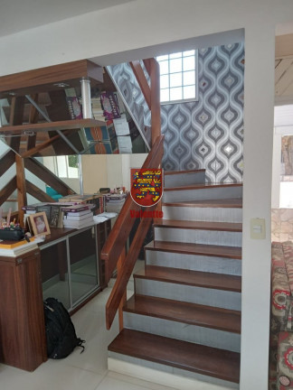 Imagem Casa com 4 Quartos à Venda, 444 m² em Capoeiras - Florianópolis