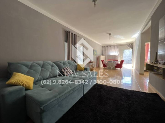 Imagem Casa com 2 Quartos à Venda, 500 m² em Privê Residencial Elza Fronza - Goiânia Imagem Casa com 2 Quartos à Venda, 500 m² em Privê Residencial Elza Fronza - Goiânia