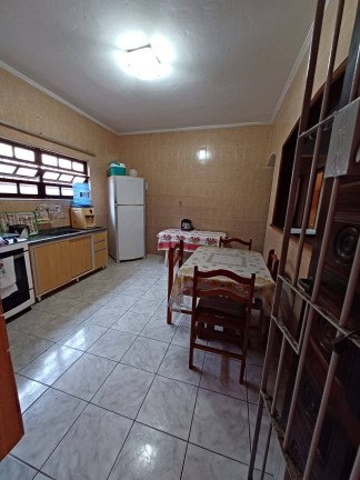 Imagem Casa com 2 Quartos à Venda, em Maracanã - Praia Grande Imagem Casa com 2 Quartos à Venda, em Maracanã - Praia Grande