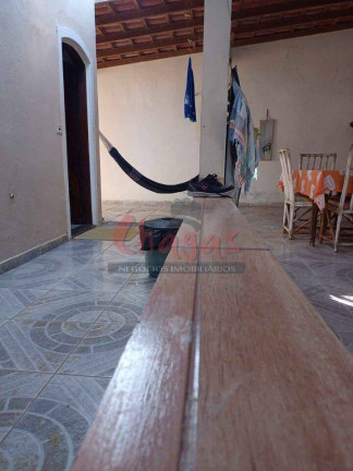 Imagem Casa com 4 Quartos à Venda, 250 m² em Jaraguá - Caraguatatuba Imagem Casa com 4 Quartos à Venda, 250 m² em Jaraguá - Caraguatatuba
