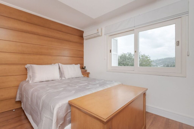 Imagem Imóvel com 2 Quartos à Venda, 63 m² em Teresópolis - Porto Alegre Imagem Imóvel com 2 Quartos à Venda, 63 m² em Teresópolis - Porto Alegre