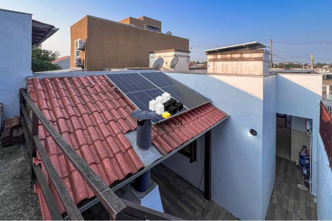 Imagem Casa com 2 Quartos à Venda, 45 m² em Olaria - Canoas